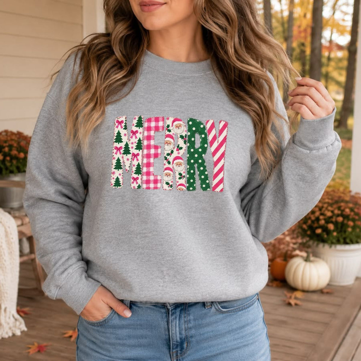 Retro Pink Merry Christmas Sweatshirt – Polka Dot Tree & Vintage Santa Pullover