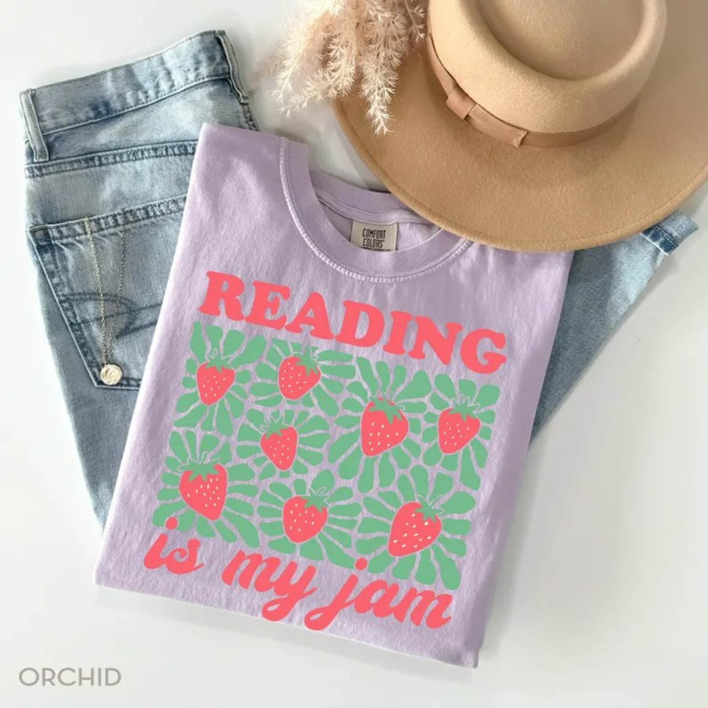 Read Banned Books Vintage Graphic Tee - Retro Aesthetic Soft Cotton Unisex Reader & Librarian Gift T-Shirt