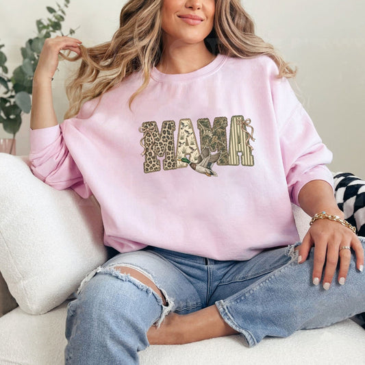 Camo Mama Hunting Sweatshirt – Retro Duck Hunting Crewneck - Hiyamart