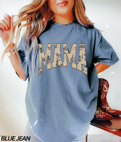 Hunting Mama Camo Duck Hunting Graphic T-Shirt